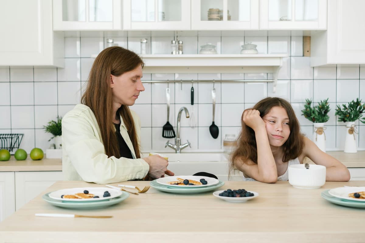 how to handle pathological lying in children