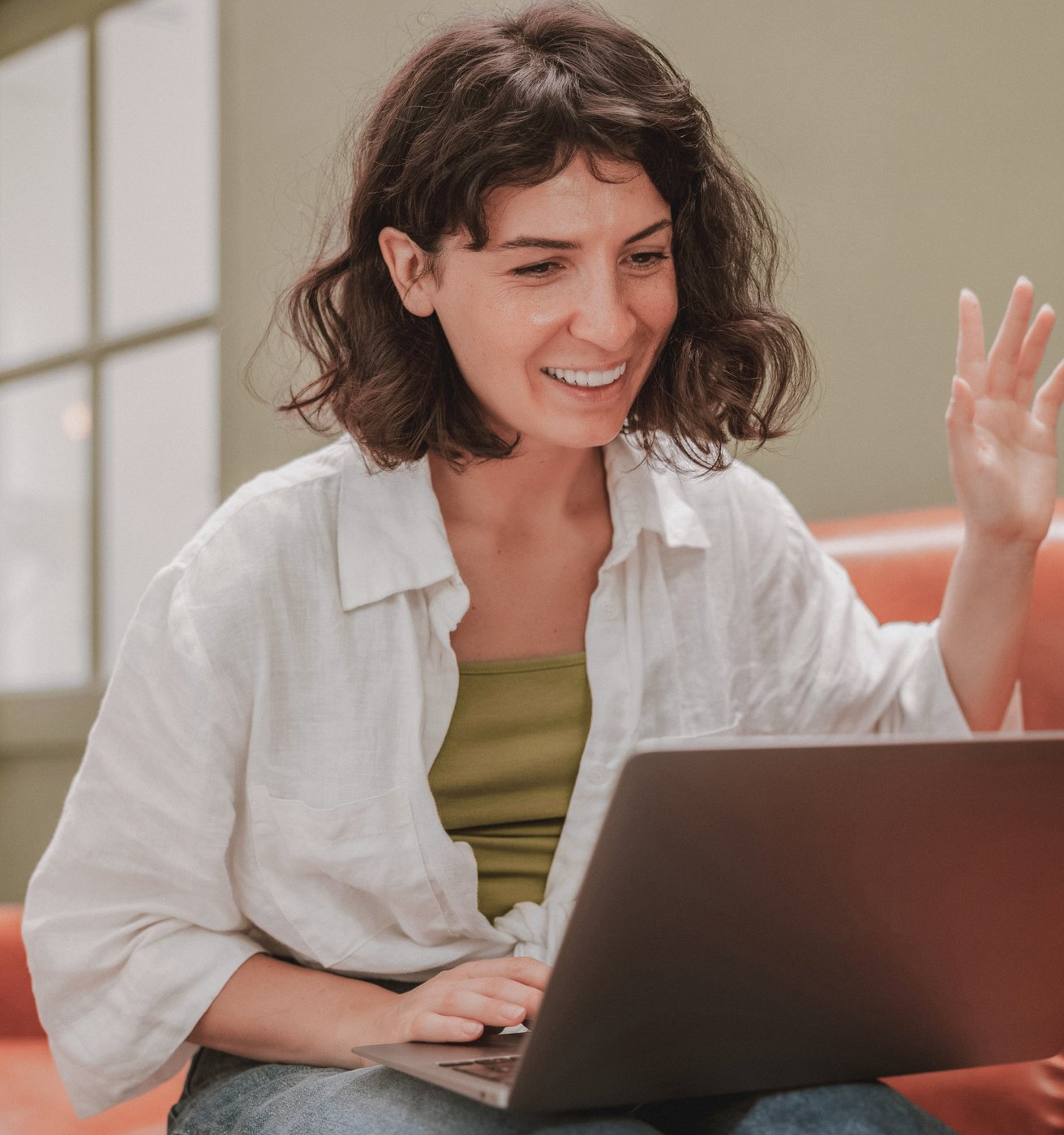 emora health therapist talking to their client during online therapy session