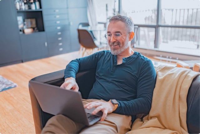 Male therapist sitting on a couch