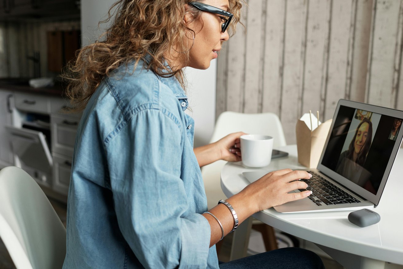 is online therapy effective