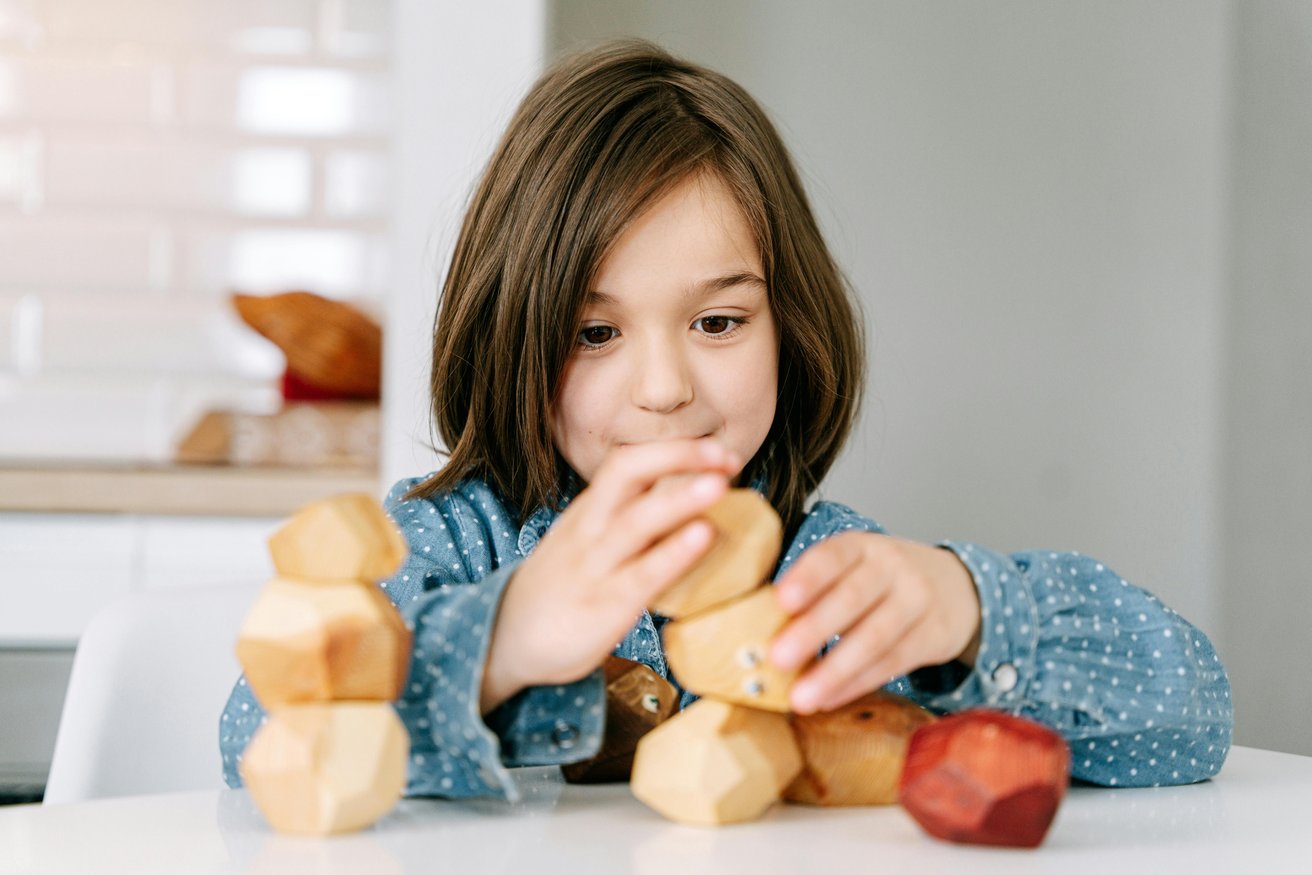 what do child therapists do