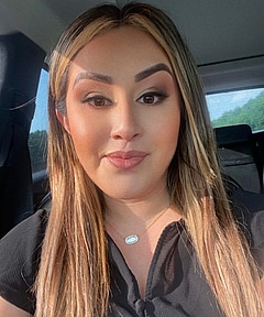 Rosalinda Robles