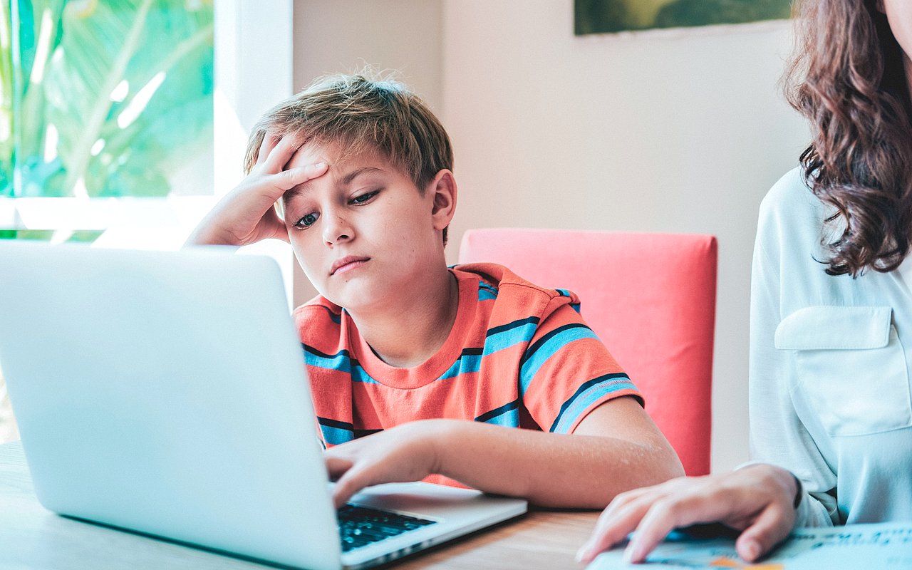 ADHD Paralysis: Causes, Signs & Solutions for Kids & Teens