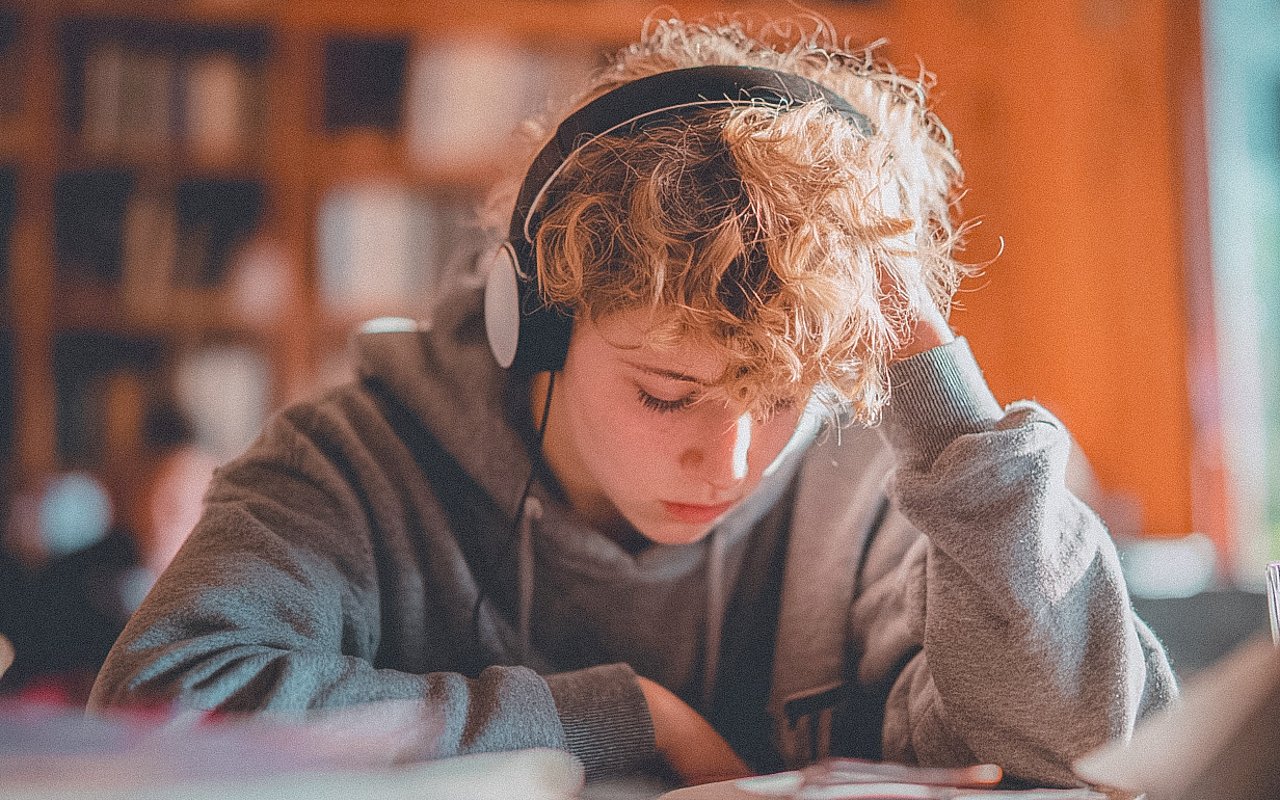 ADHD and Homework: Strategies to Boost Focus, Organization & Completion